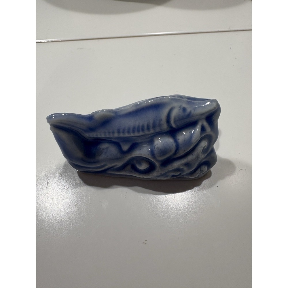 Wade England Red Rose‎ Tea Endangered Species Sturgeon Figurine 2" Sea Life
